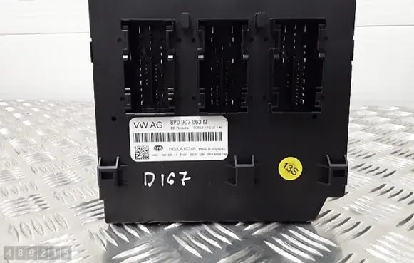 Audi A3 S3 A3 Sportback 8P Engine control unit/module 8P0907063N