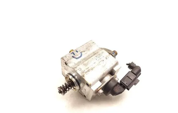 Volkswagen Golf V Fuel injection high pressure pump 03C127025L 0261520024