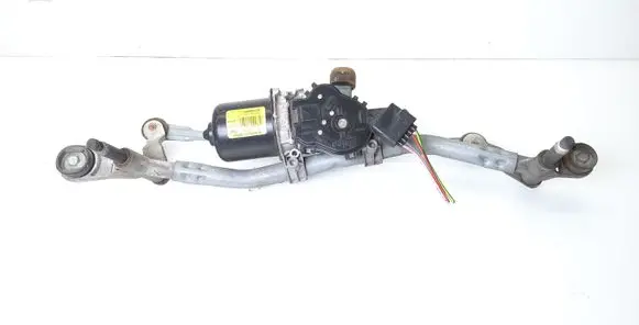 Citroen DS3 Front wiper linkage and motor W000004578