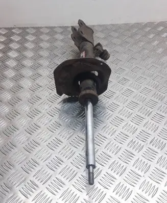 Nissan X-Trail T30 Rear shock absorber/damper 55302EQ000 2A19826A