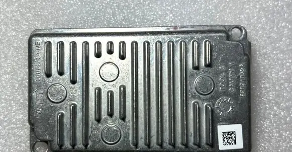 Peugeot 508 RXH LED ballast control module 89502449 89099004
