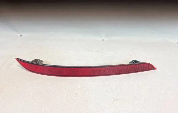 Volvo XC90 Rear tail light reflector 31468557