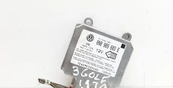 Volkswagen Golf III Airbag control unit/module 6N0909603E
