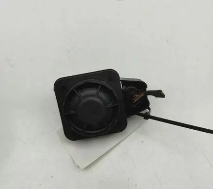 Porsche Taycan 9J1 Alarm system siren 5Q0951605A