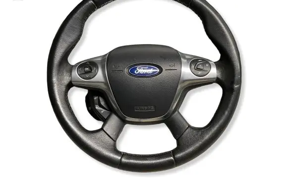 Ford Kuga II Steering wheel 9454H304304392 AM513600BF3ZHE 413A30455344