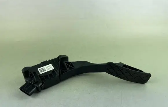 Volkswagen T-Roc Accelerator throttle pedal 5Q2723503F