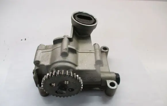 KIA Carens II Oil pump G4KA