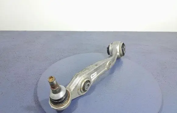 BMW X5 E53 Front control arm 6878081