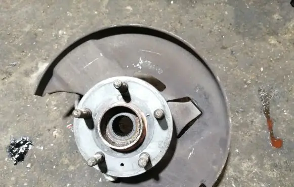 Opel Insignia A Front wheel hub