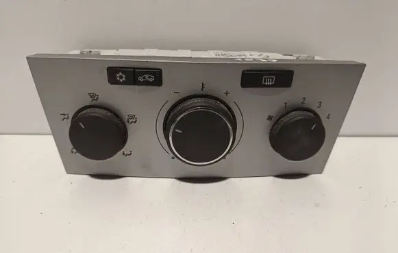Opel Zafira B Climate control unit 13308174 901513140002 943171