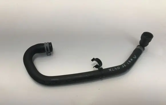 Volvo XC40 Engine coolant pipe/hose 32224232 8888809582