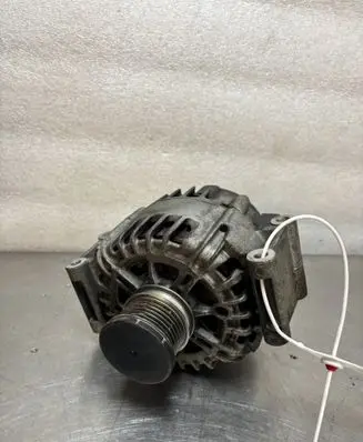 Mercedes-Benz C W204 Generator/alternator A0009063000