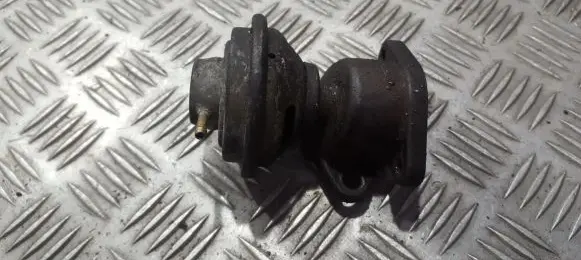 Renault Laguna I EGR valve 7700104195