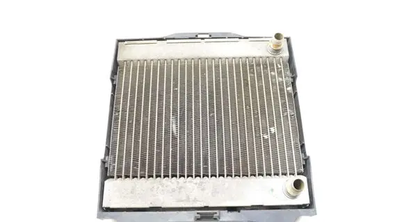 BMW 5 F10 F11 Coolant radiator 7802662