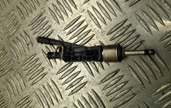 Fiat 600 Fuel injector 9841159780