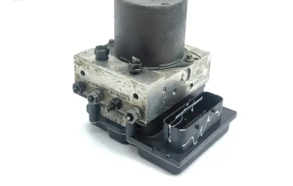 BMW 5 E60 E61 ABS Pump 6774852