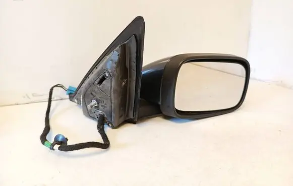 Volvo V50 Front door electric wing mirror E11015850