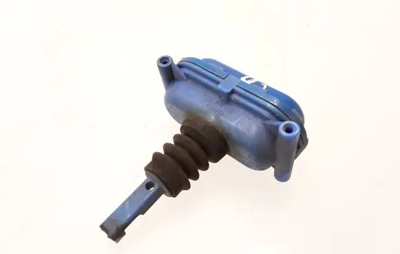 Volkswagen Santana Central locking vacuum pump 813862161A