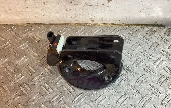 Mercedes-Benz GL X164 Other engine bay part A1646201016