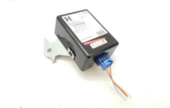 Toyota Yaris Door central lock control unit/module 89740-0D100