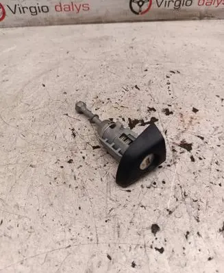 Front door lock