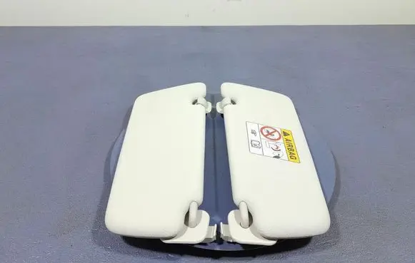 Renault Captur Sun visor