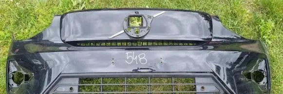 Volvo XC40 Front bumper