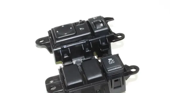 Nissan Juke I F15 Wing mirror switch