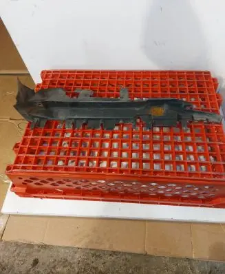 Audi A8 S8 D2 4D Intercooler air guide/duct channel 4D0121284B