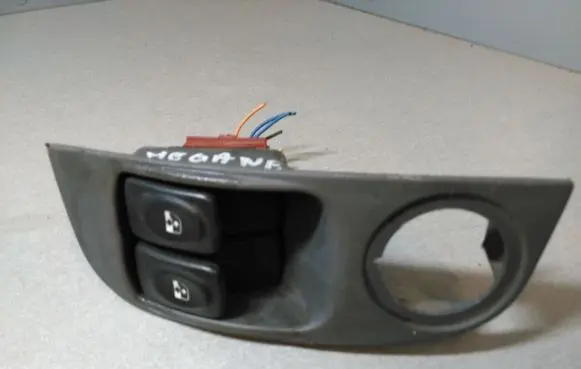Renault Megane I Electric window control switch 7700429070 429998K 429999K