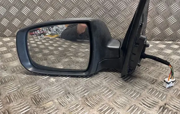 KIA Sorento Front door electric wing mirror 