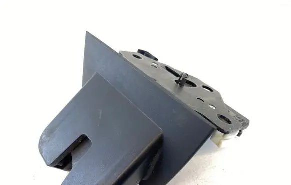 Audi A3 S3 A3 Sportback 8P Tailgate/trunk/boot lock/catch/latch 8P4827520 8P4827505C