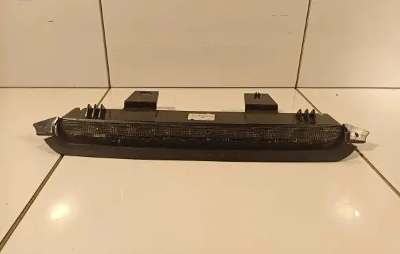 Volvo V50 Third/center stoplight 8620290 28060002