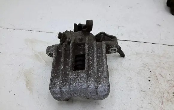 Seat Ibiza IV (6J,6P) Rear brake caliper