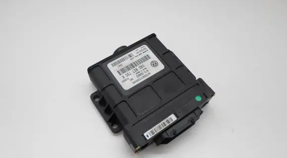Volkswagen Touareg I Gearbox control unit/module 09D927750K BKJ
