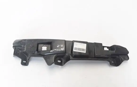 Renault Latitude (L70) Headlight/headlamp mounting bracket 622220009R