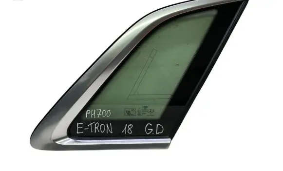 Audi e-tron Rear side window 4KE845298D