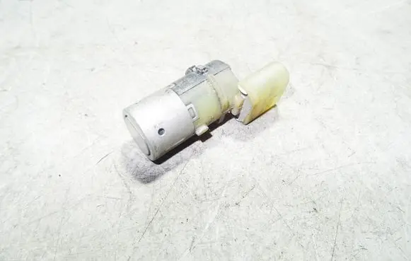 Audi A6 S6 C5 4B Parking PDC sensor 4B0919275D
