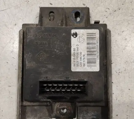 Peugeot 607 Light module LCM 9641004580