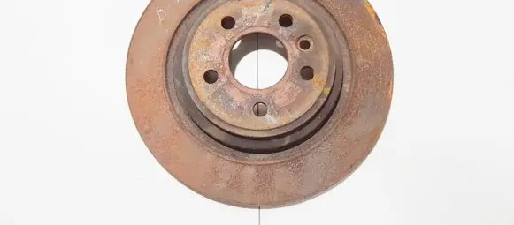 Volvo V70 Rear brake disc neventiliuojamas