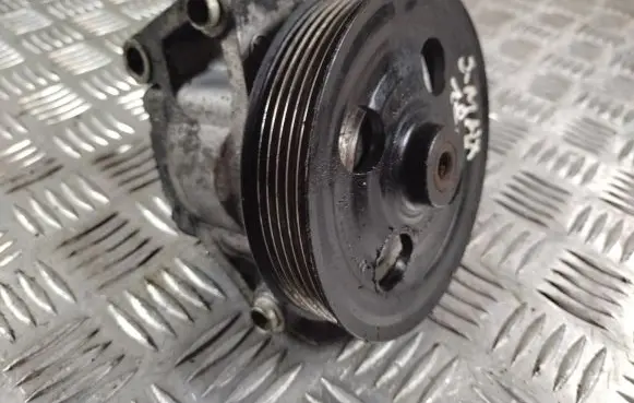 Ford S-MAX Power steering pump