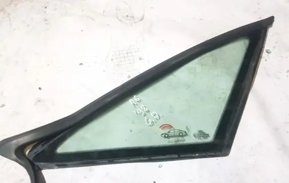 Audi A6 S6 C5 4B Rear side window