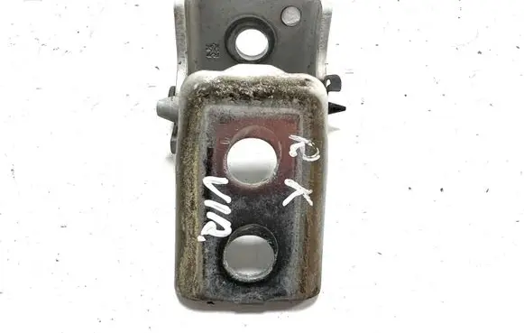 Peugeot 308 Front door upper hinge 259Y5