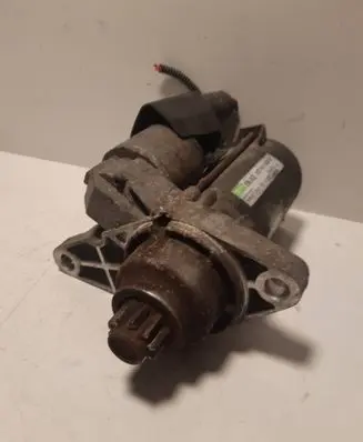 Volkswagen Golf V Starter motor D6GS12