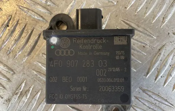 Audi A6 S6 C6 4F Tire pressure sensor 4F0907283 20063359 053300401201