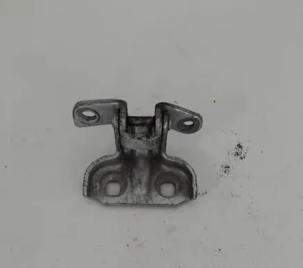 Opel Astra J Rear door upper hinge