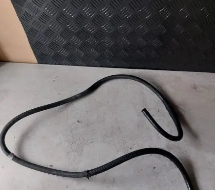 Volvo XC90 Power steering hose/pipe/line