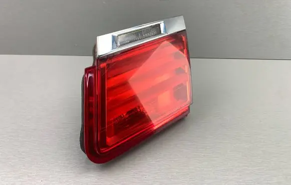 BMW 7 F01 F02 F03 F04 Tailgate rear/tail lights 7182206 63217182206