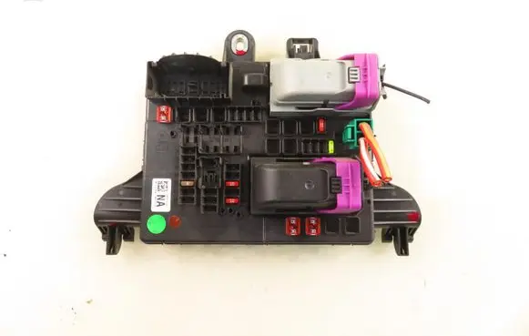 Opel Insignia A Central body control module 1327731703