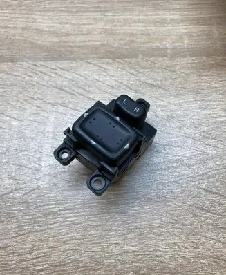 Mazda 6 Wing mirror switch 183608